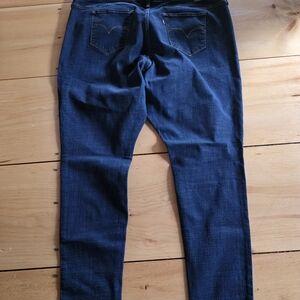 Levi's Women's Skinny Jeans - Indigo